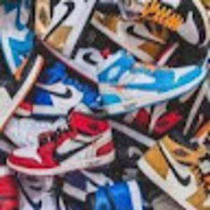 Meet your Posher, Eliseo